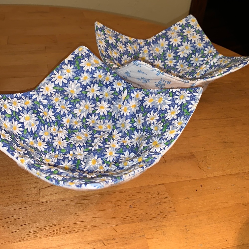 Bowl warmer, holder, cozy set daisies NEW